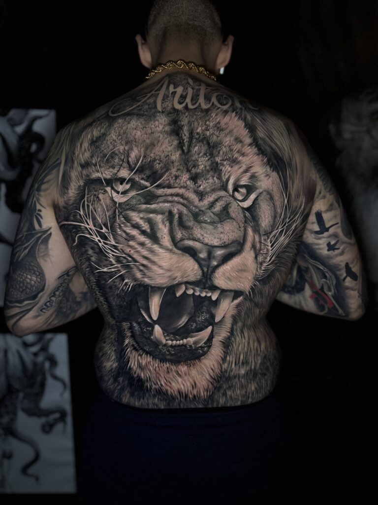 Blackwork tattoo by Rino Tattoo Artist