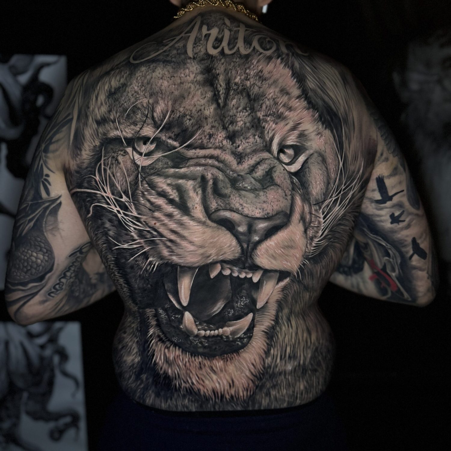 Blackwork tattoo by Rino Tattoo Artist